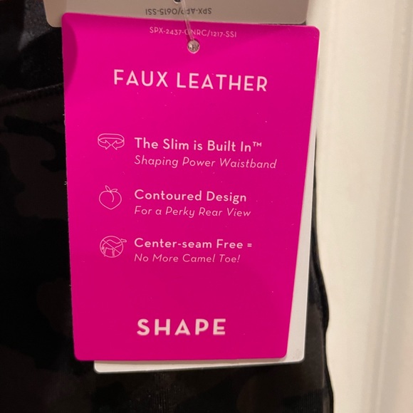 Spanx Faux Leather Faux Camo Leggings - Picture 3 of 4